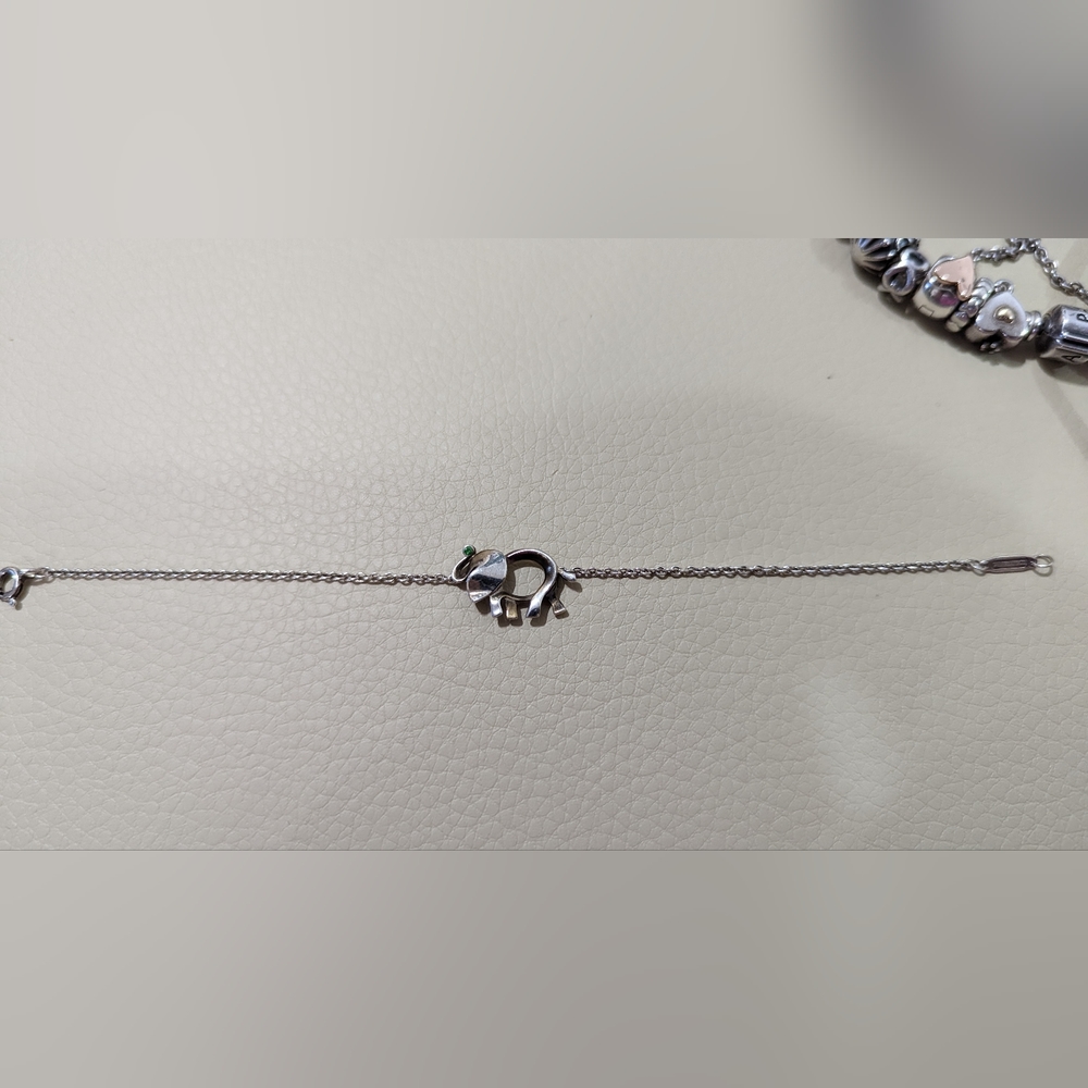 Tiffany save the wildlife elephant bracelet with emerald